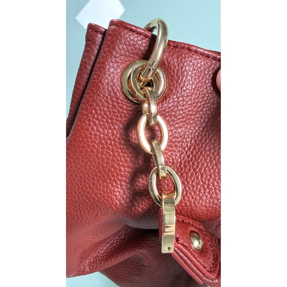 Cuore & Pelle Brand Italian Red Leather Shoulder Bag Gold Tone Chain Hard wear - Picture 6 of 11